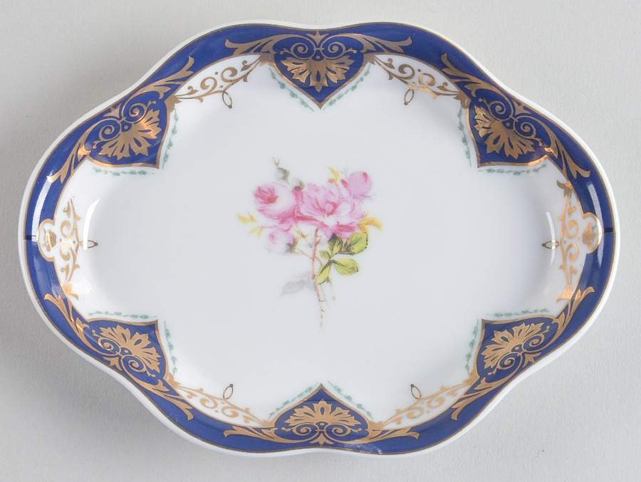 Vanderbilt Service Tray by Sadek-1