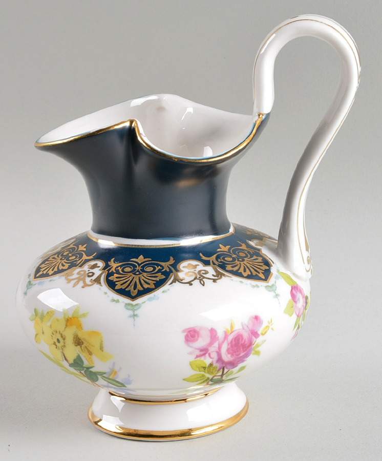 Vanderbilt Service 8 Oz Pitcher by Sadek-1