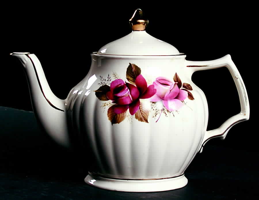 3567 Teapot & Lid by Sadler-1