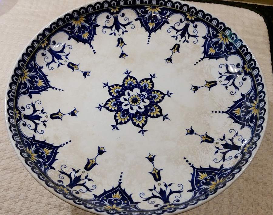 Cluny Footed Cake Plate by Sarreguemines-1