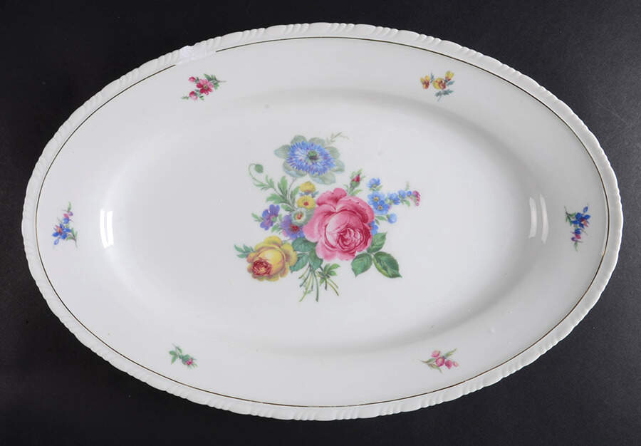 SCD44 14" Oval Serving Platter by Schonwald-1