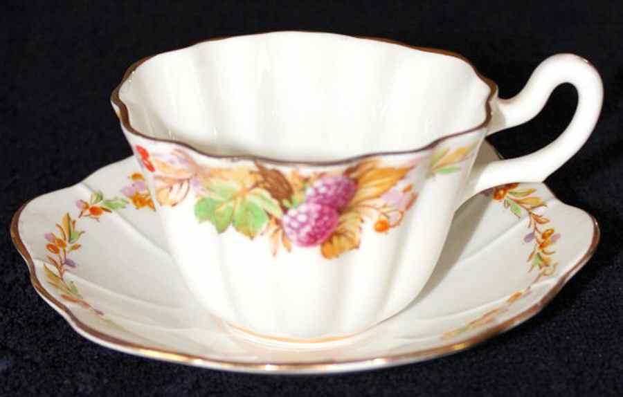 SPE8 Flat Cup & Saucer Set by Spencer Stevenson -1