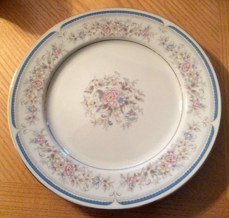 SEI13 Dinner Plate by Seizan-1