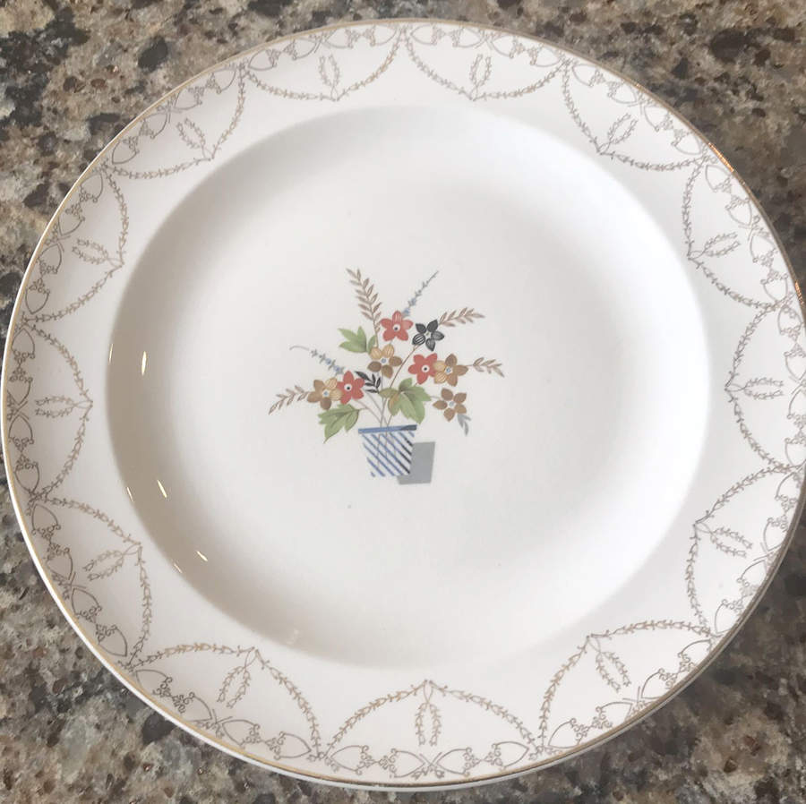 SLM222 Dinner Plate by Salem-1
