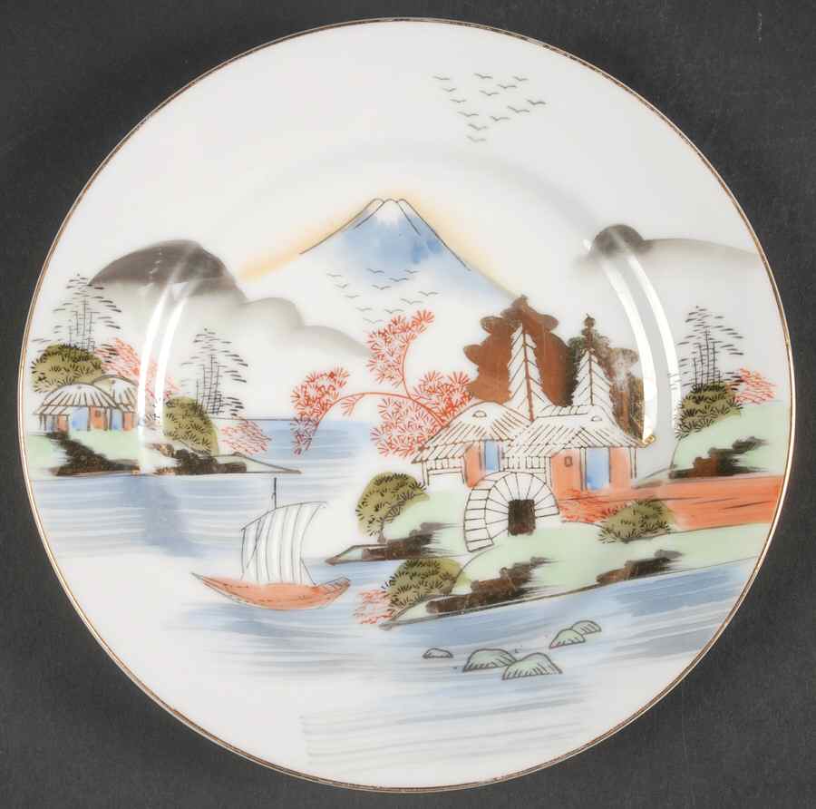 SOK28 Dessert/Pie Plate by Soko-1