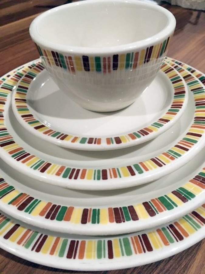 SHO212 Dinner Plate by Shenango-1
