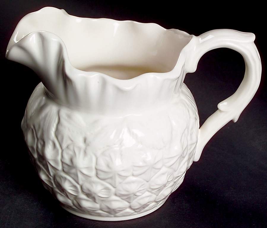 Williamsburg Pineapple Creamer by Spode-1