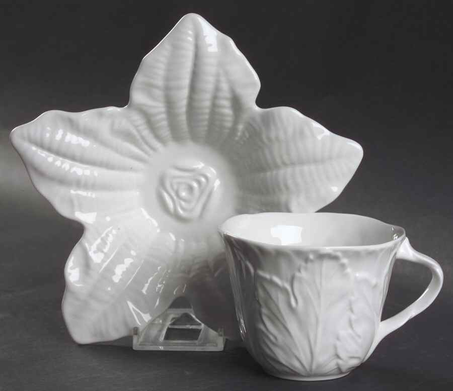 New England Flat Cup & Saucer Set by Spode-1