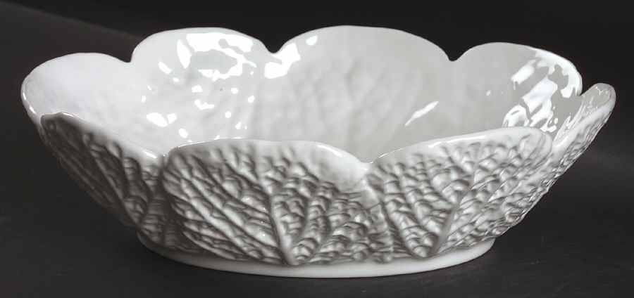New England 9" Oval Vegetable Bowl by Spode-1
