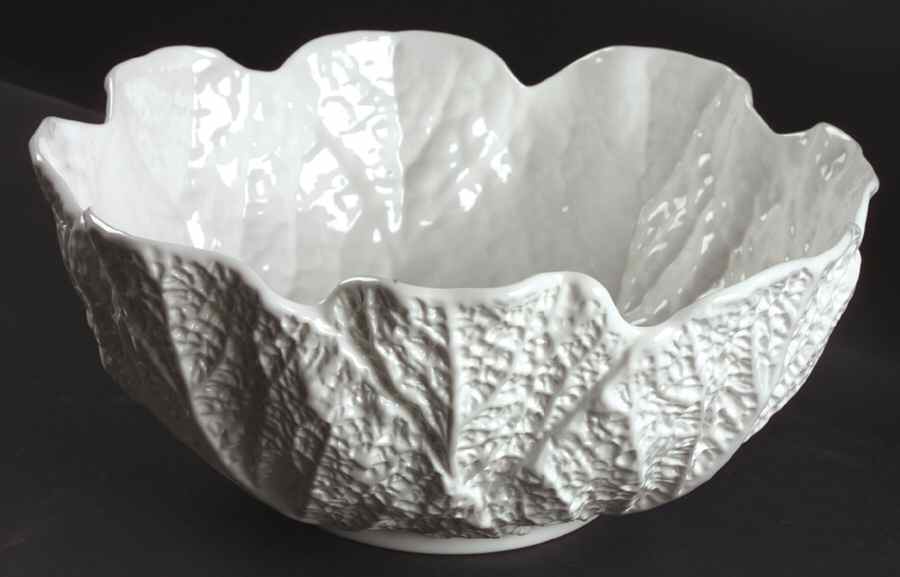 New England 13" Large Salad Serving Bowl by Spode-1