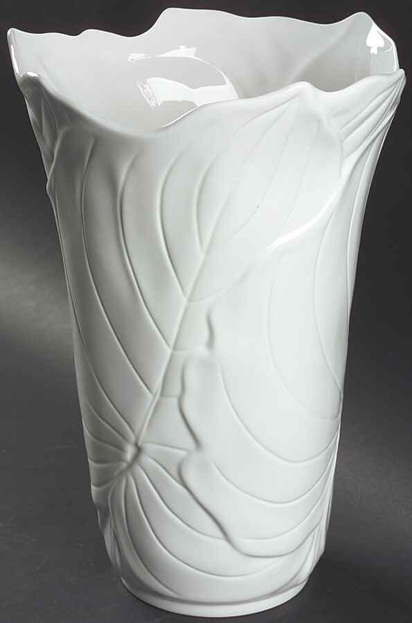 New England 12" Vase by Spode-1