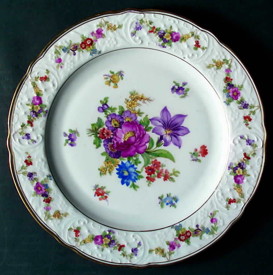 SCH331 Dinner Plate by Schumann - Bavaria-1