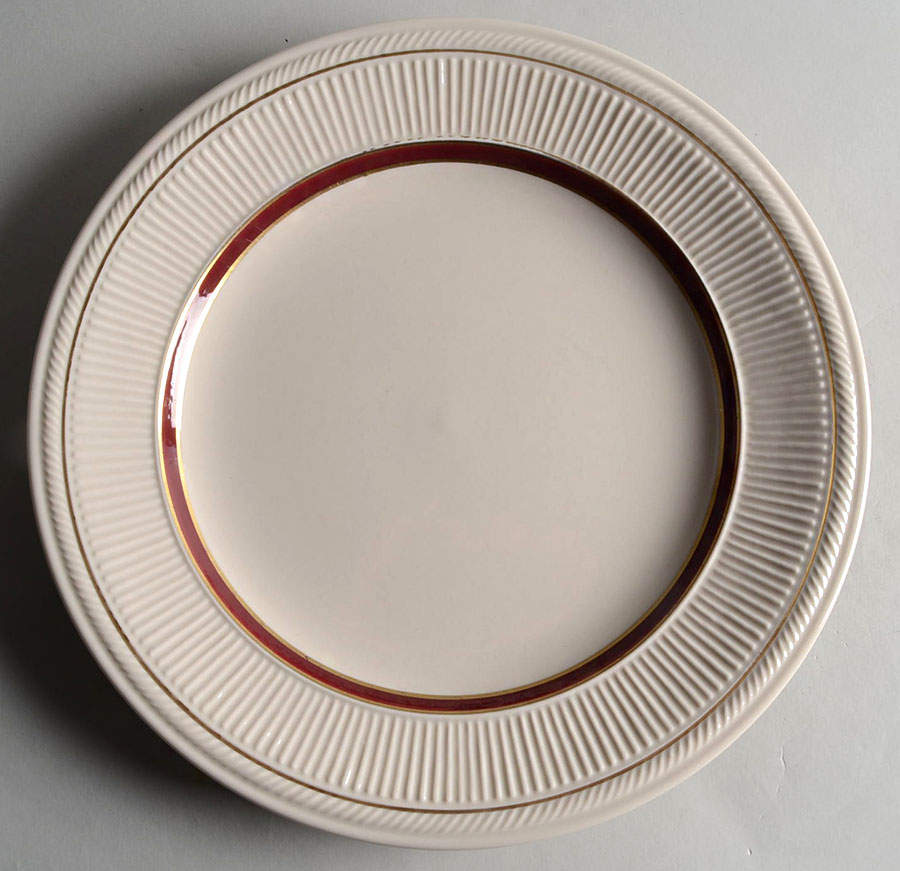 05650 Large Dinner Plate by Shenango-1
