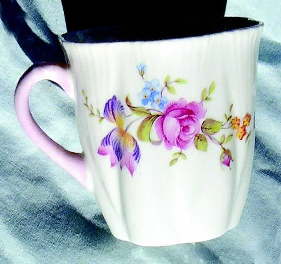 SHE35 Flat Cup by Shelley-1