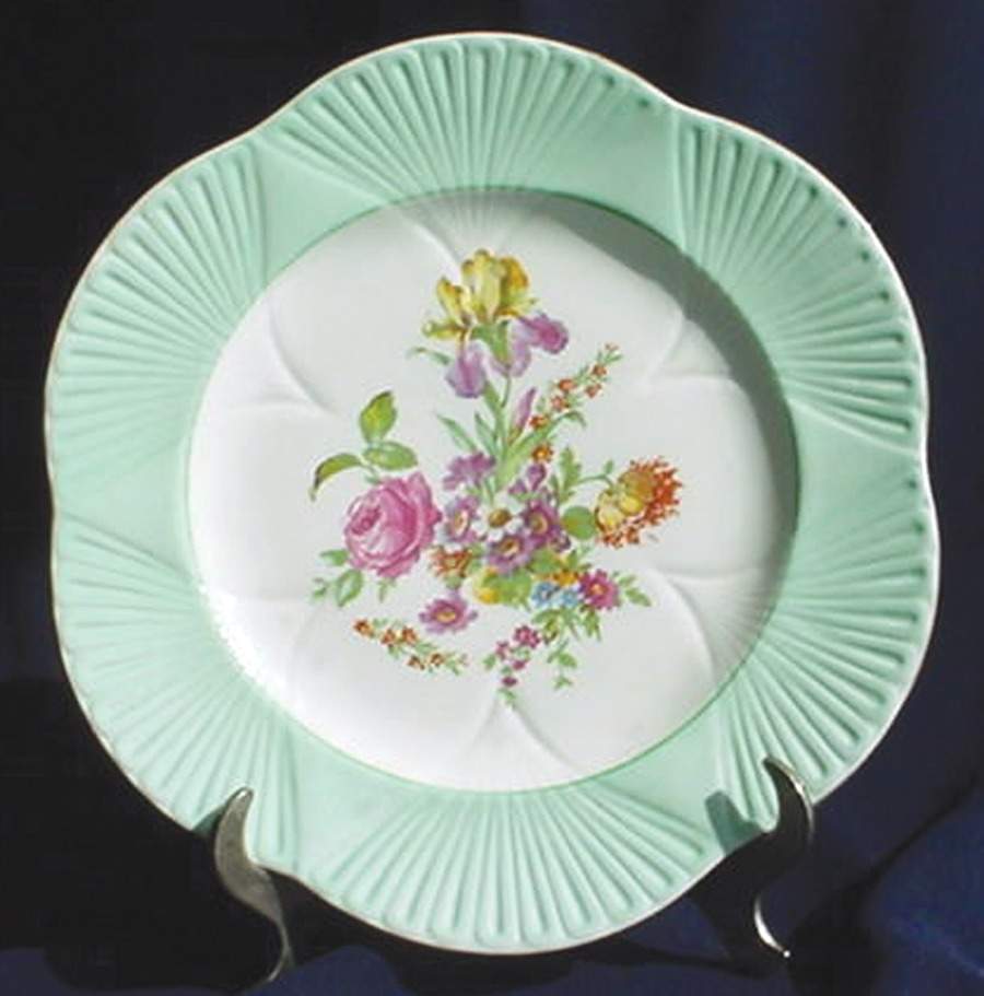 SHE36 Dinner Plate by Shelley-1