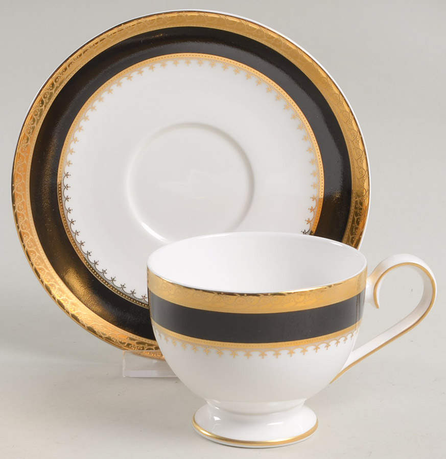 Galaxie Black Footed Cup & Saucer Set by Sasgonu-1