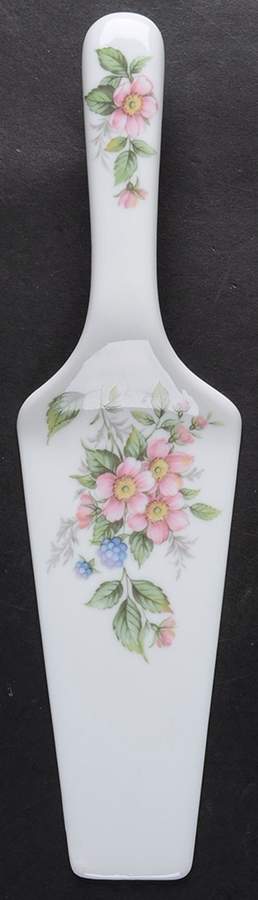 Amy Solid Ceramic Pie/Cake Server by Sadek-1