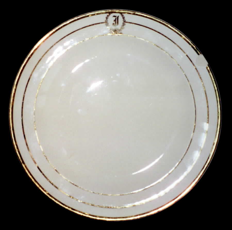 9053 Dinner Plate by Salem-1