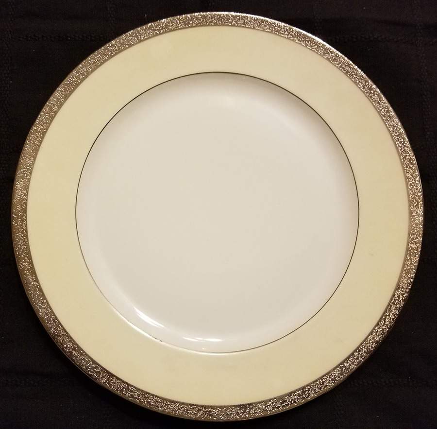 SFR21 Dinner Plate by Stouffer-1