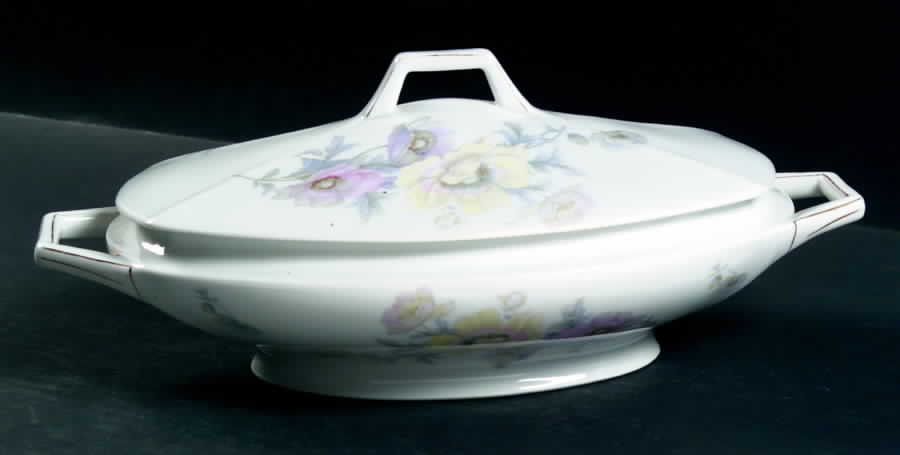 SCG37 Oval Covered Vegetable by Schirnding-1