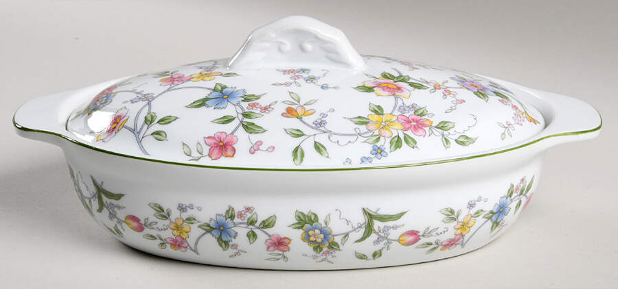 Corona (Green Trim) 1 Quart Oval Covered Casserole by Sadek-1