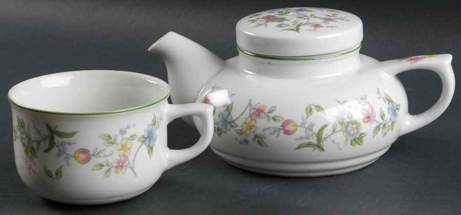 Corona (Green Trim) Individual Teapot & Lid with Cup by Sadek-1