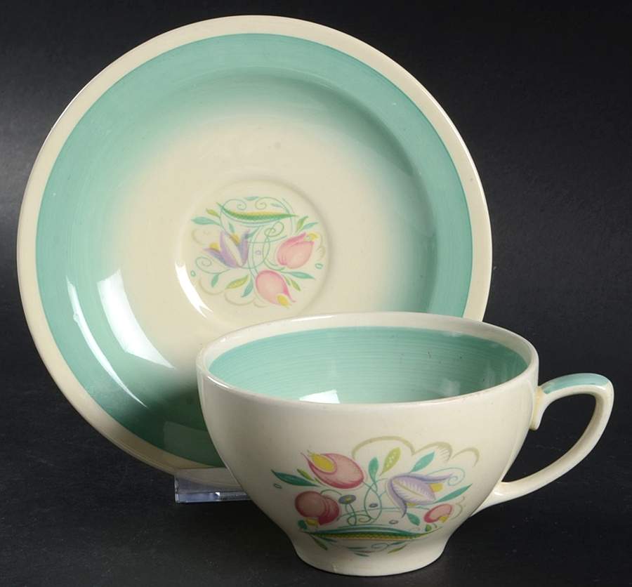 Dresden Spray Breakfast Cup & Saucer Set by Susie Cooper-1