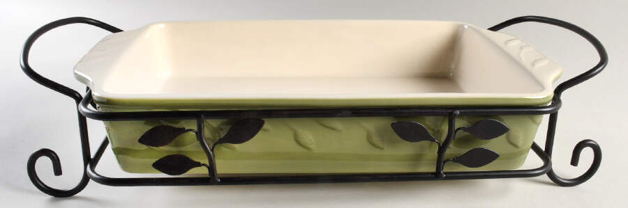 Sorrento Oregano (Green) 16" Rectangular Baker with Metal Stand by Signature-1