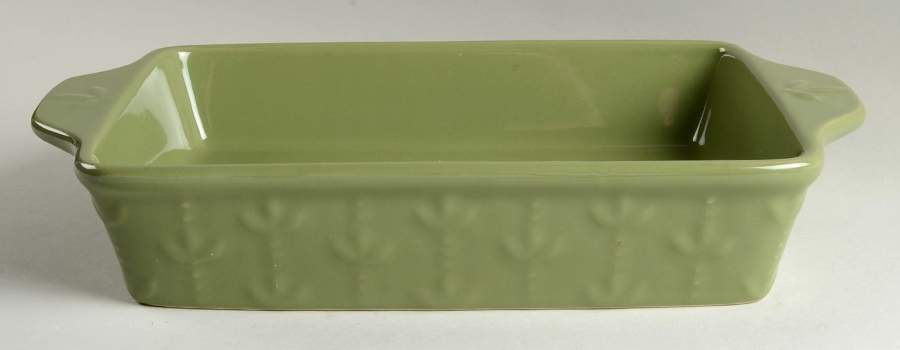 Sorrento Oregano (Green) 13'' Rectangular Baker by Signature-1