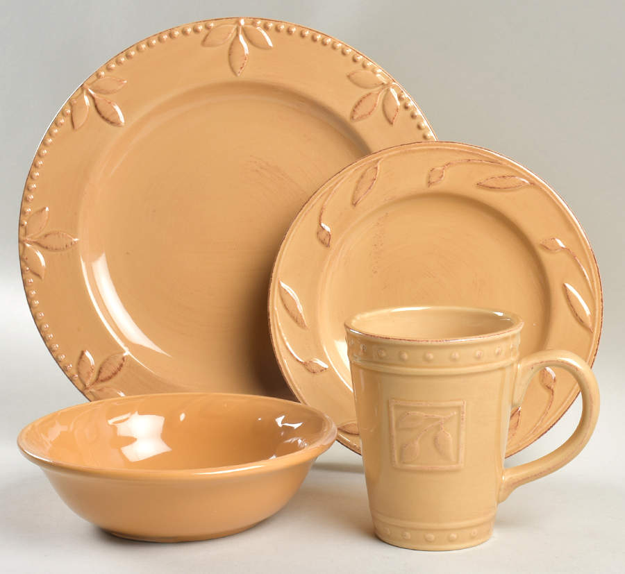 Sorrento Wheat (Gold) 4 Piece Place Setting by Signature-1