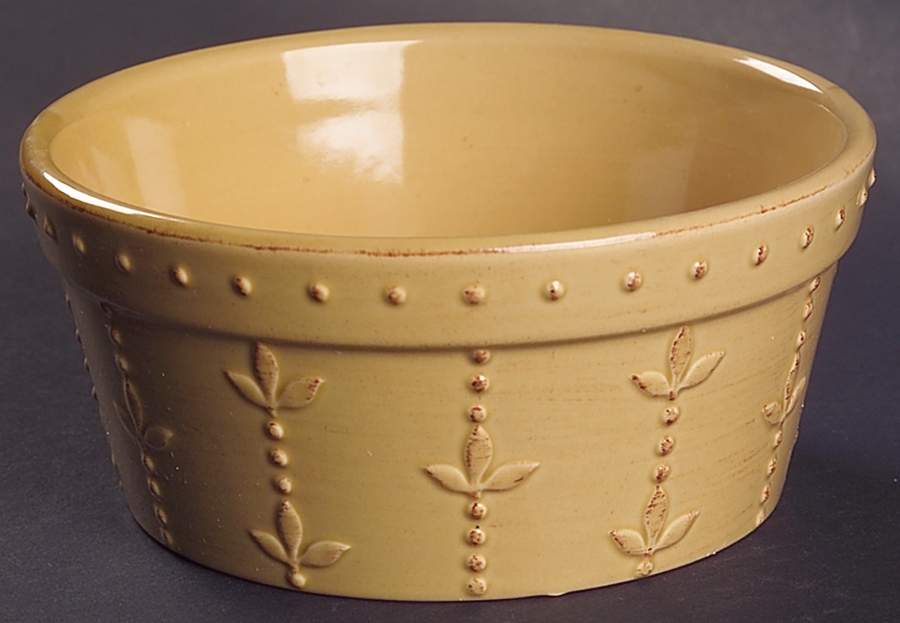 Sorrento Wheat (Gold) Small Pet Bowl by Signature-1
