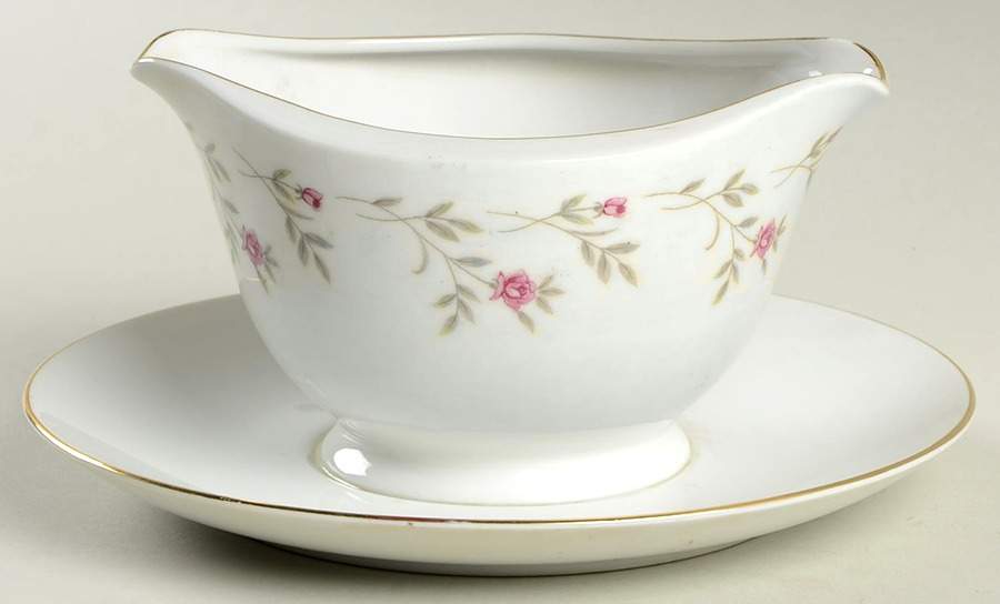 2474 Gravy Boat with Attached Underplate by Sone-1