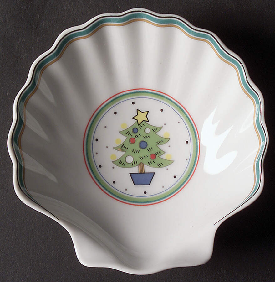 Holiday Charm Shell Shaped Dish by Studio Nova-1