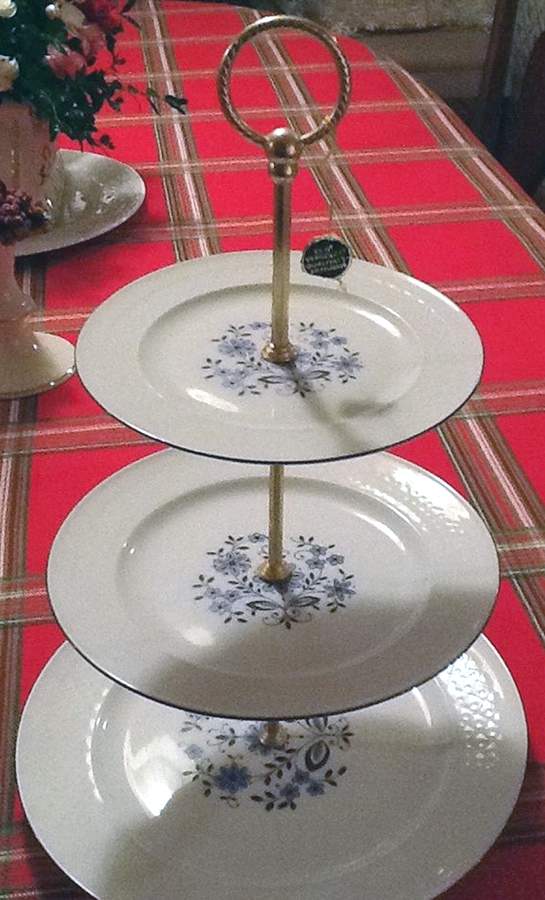 SLT257 3-Tiered Serving Tray (DP, SP, BB) by Seltmann-1