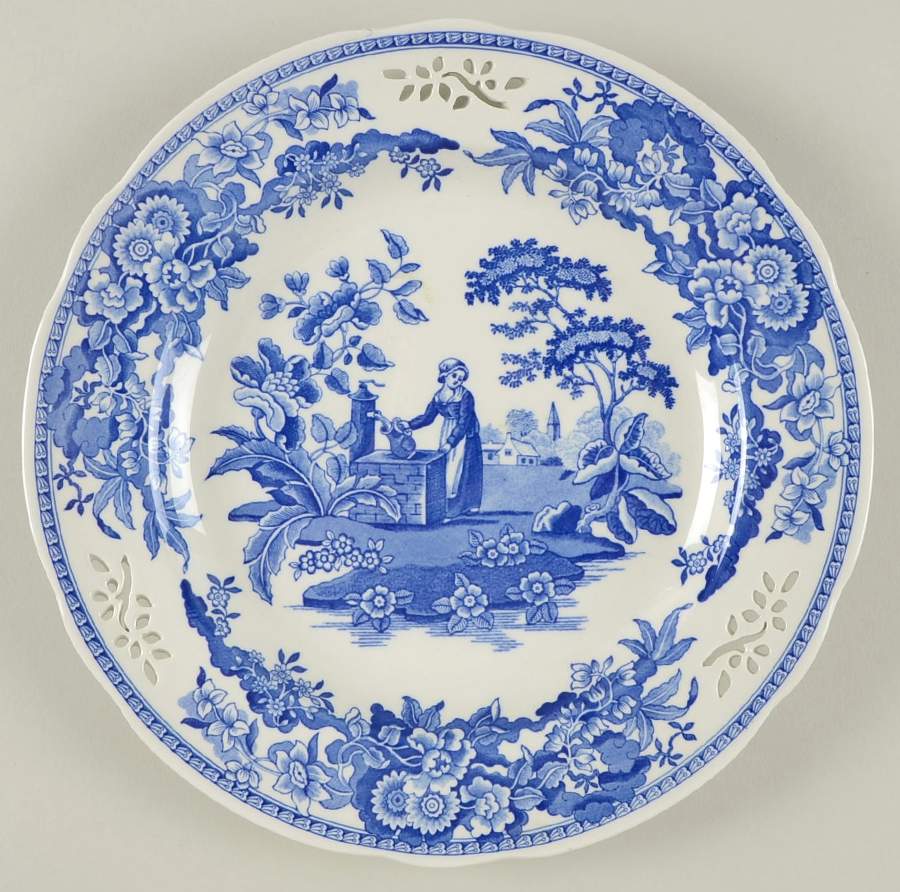 Blue Room Georgian (Pierced) Luncheon Plate by Spode-1