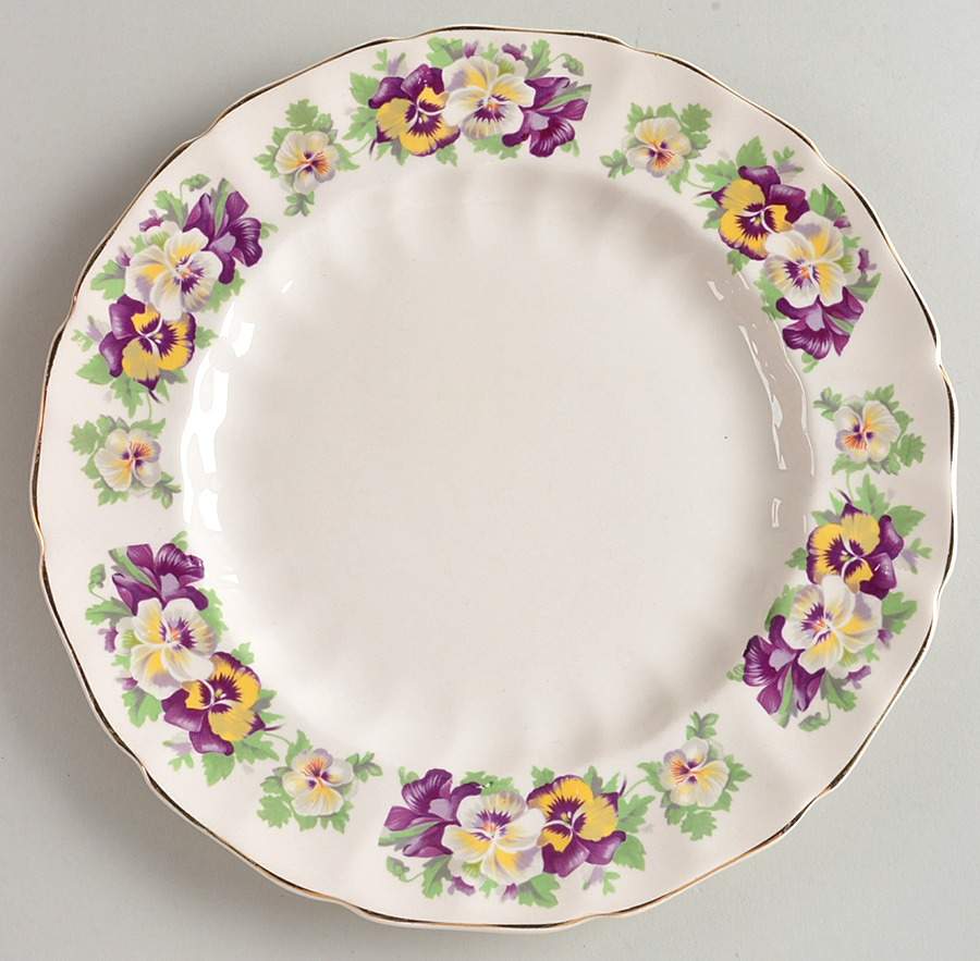 Pansy Dinner Plate by Sovereign Potters-1