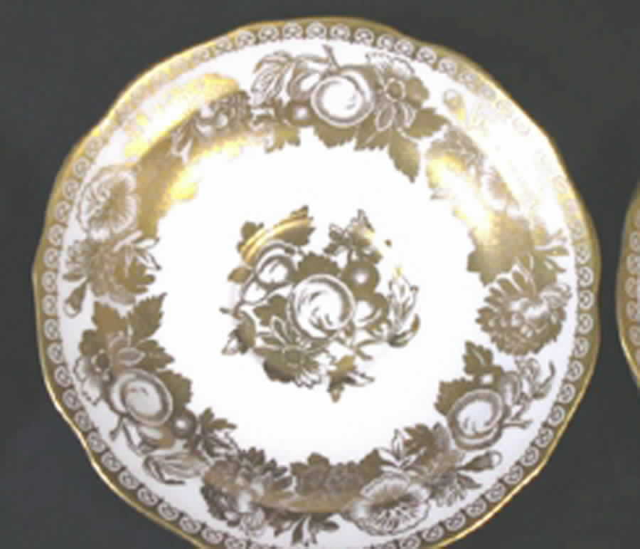 Y7220 Saucer by Spode-1