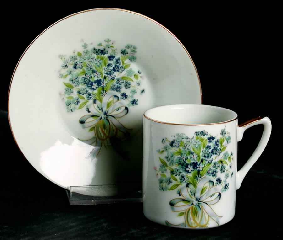 8117 Flat Demitasse Cup & Saucer Set by Sadek-1