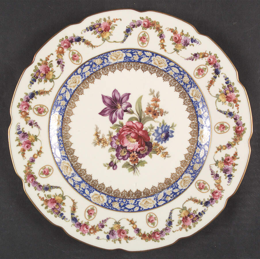 SCH373 Dinner Plate by Schumann - Bavaria-1