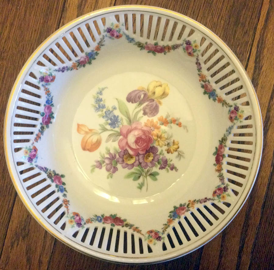 SCH376 9" Pierced Berry Bowl by Schumann - Bavaria-1