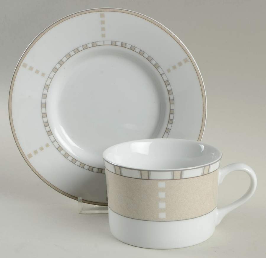 Abbey Lane Flat Cup & Saucer Set by Studio Nova-1