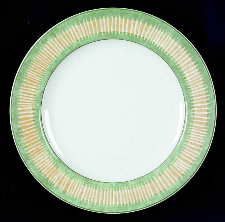 Camarillo Dinner Plate by Studio Nova-1