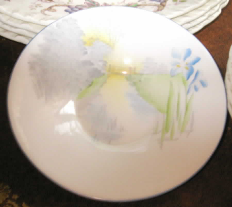 2160 Saucer by Shelley-1