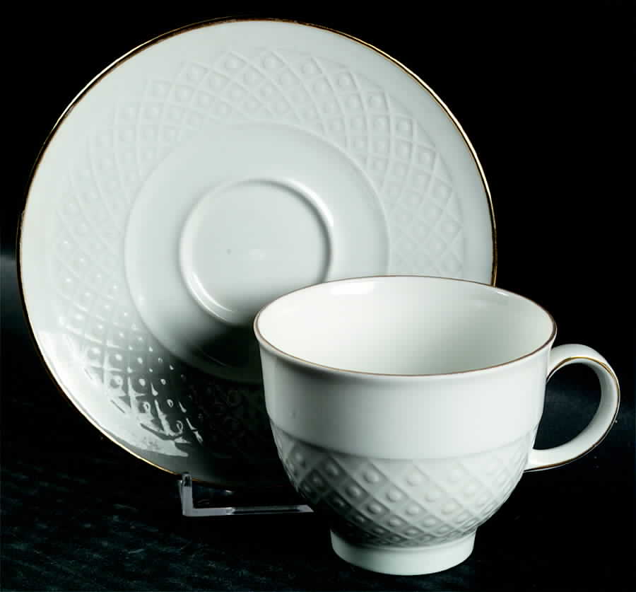 19330 Footed Cup & Saucer Set by Seltmann-1