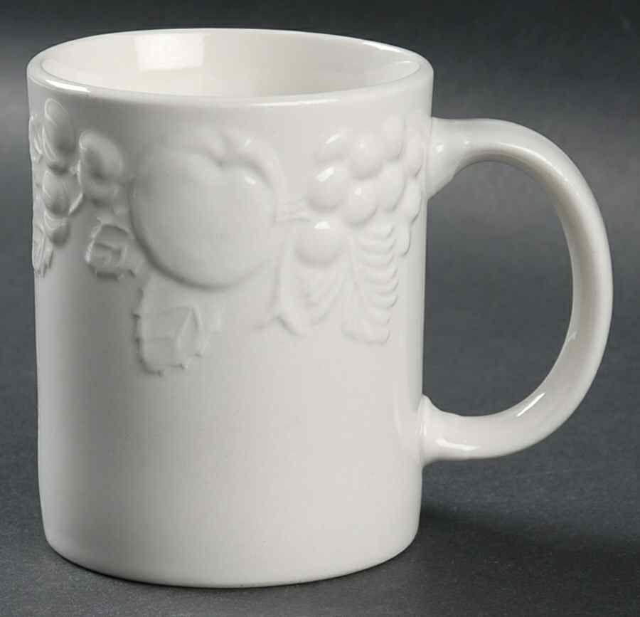 Sauvignon (Made In China) Mug by Signature-1