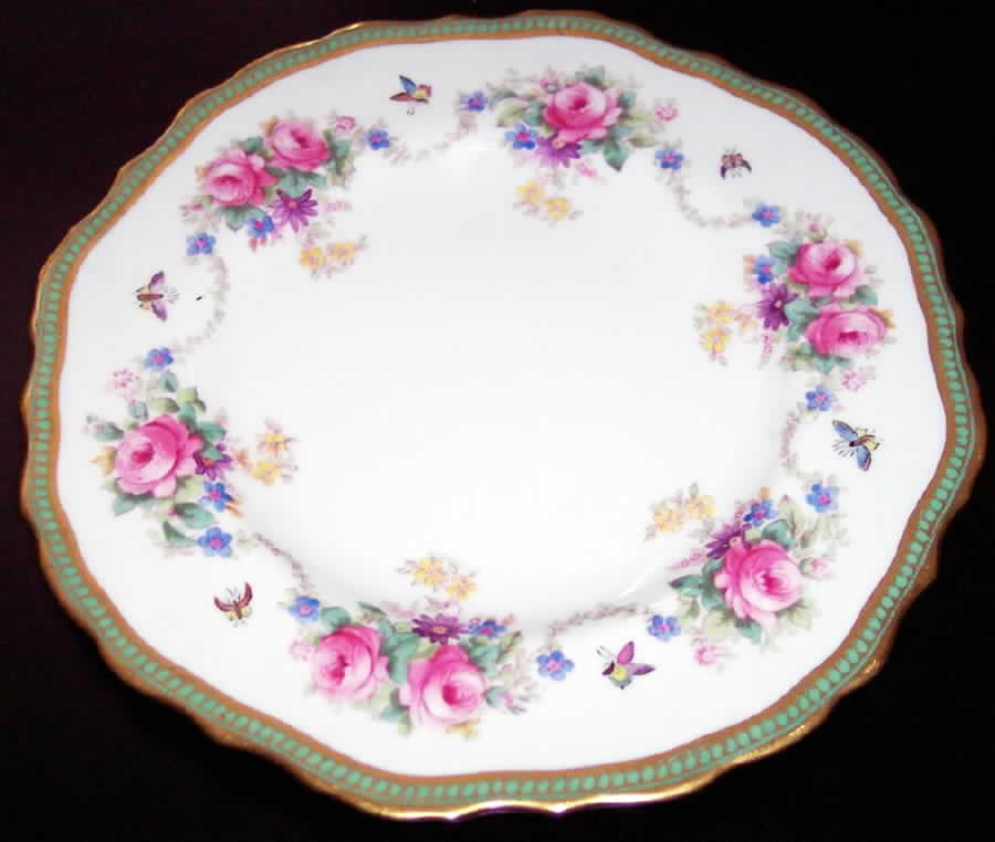 R3691 Luncheon Plate by Spode-1