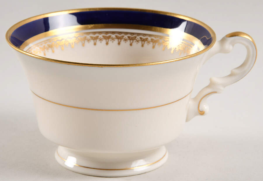 SY637 Footed Cup by Syracuse-1