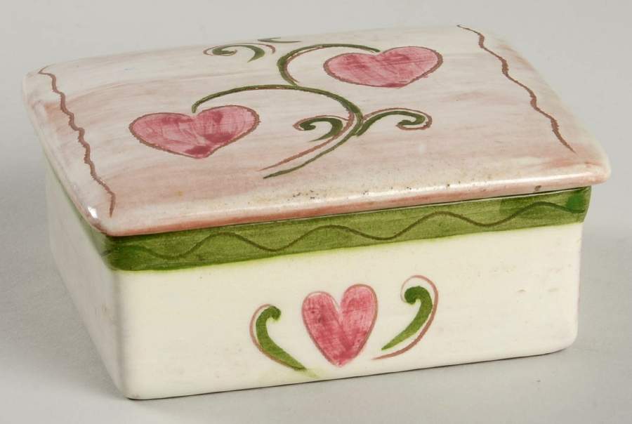 Heart (Giftware) Cigarette Box & Lid by Stangl-1