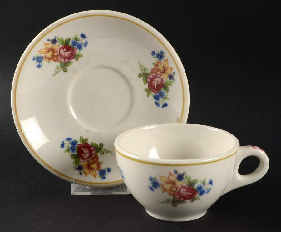 Colonial (Restaurant, Off White) Flat Cup & Saucer Set by Syracuse-1