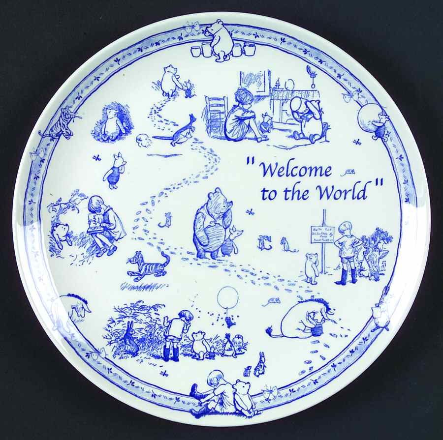 Classic Pooh Discovery (Blue) Medium Child's Plate by Spode-1